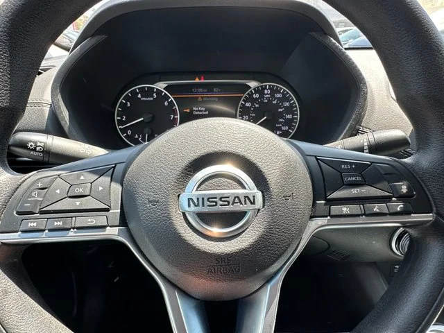 SEMINUEVOS NISSAN Sentra a Estados en autogozo