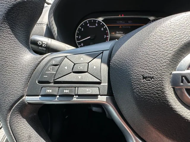 SEMINUEVOS NISSAN Sentra a Estados en autogozo