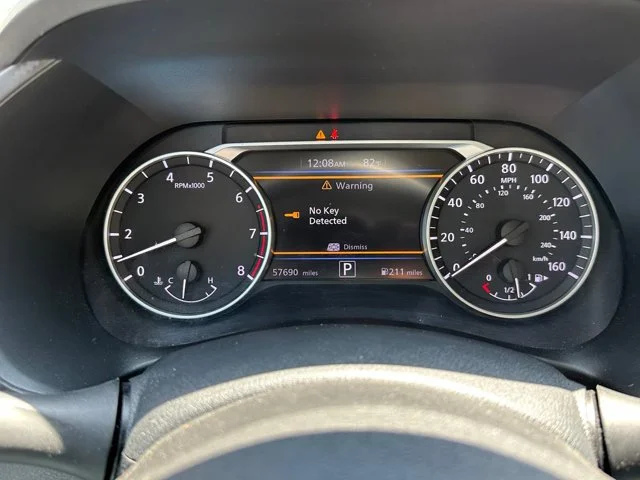 SEMINUEVOS NISSAN Sentra a Estados en autogozo