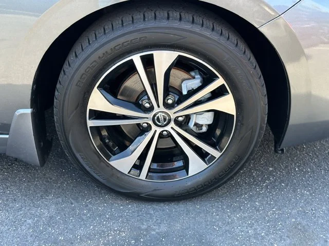 SEMINUEVOS NISSAN Sentra a Estados en autogozo