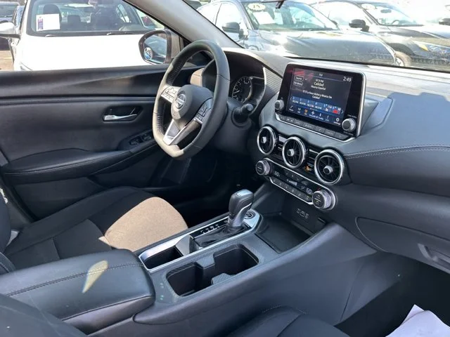 SEMINUEVOS NISSAN Sentra a Estados en autogozo