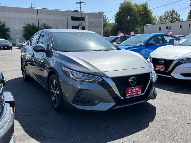 SEMINUEVOS NISSAN Sentra a Estados en autogozo