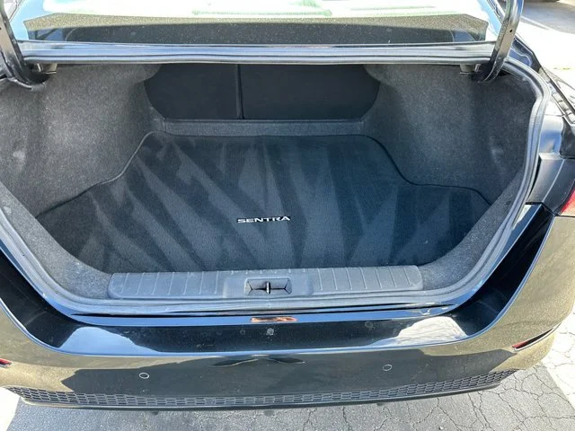 SEMINUEVOS NISSAN Sentra a Estados en autogozo
