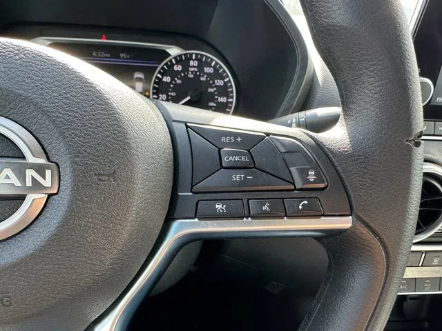 SEMINUEVOS NISSAN Sentra a Estados en autogozo