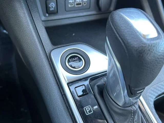 SEMINUEVOS NISSAN Sentra a Estados en autogozo