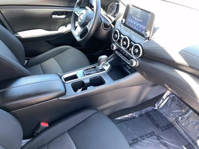 SEMINUEVOS NISSAN Sentra a Estados en autogozo