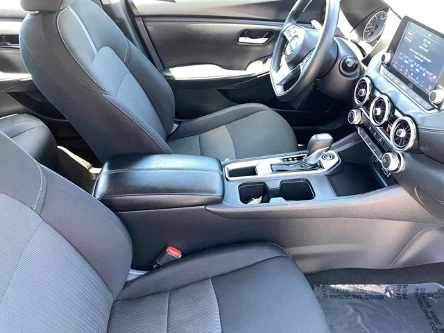 SEMINUEVOS NISSAN Sentra a Estados en autogozo