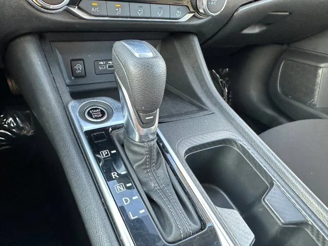 SEMINUEVOS NISSAN Sentra a Estados en autogozo