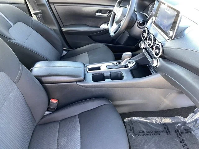 SEMINUEVOS NISSAN Sentra a Estados en autogozo