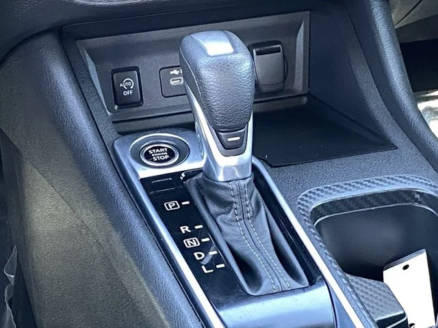 SEMINUEVOS NISSAN Sentra a Estados en autogozo