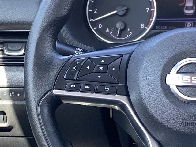 SEMINUEVOS NISSAN Sentra a Estados en autogozo