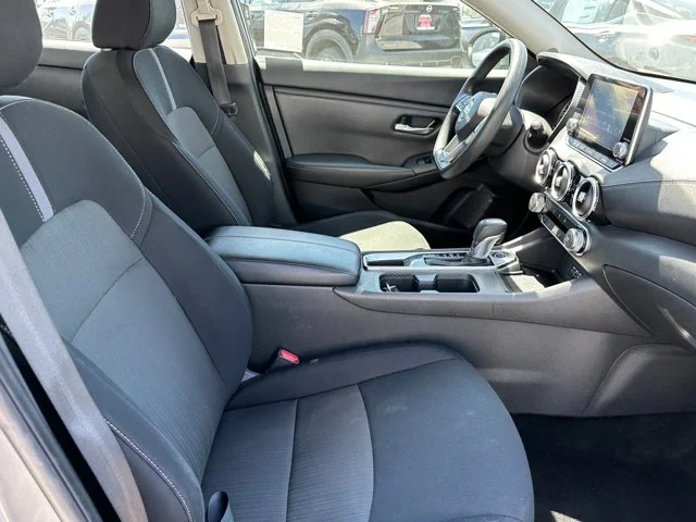 SEMINUEVOS NISSAN Sentra a Estados en autogozo