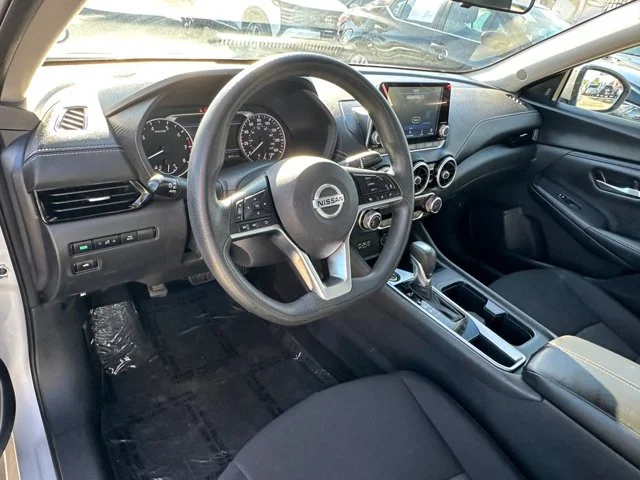 SEMINUEVOS NISSAN Sentra a Estados en autogozo