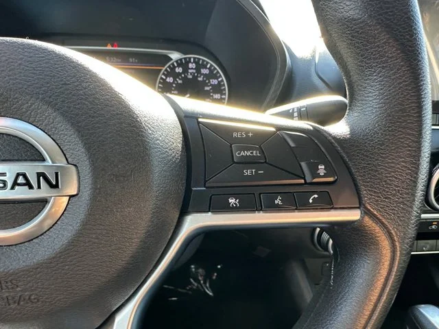 SEMINUEVOS NISSAN Sentra a Estados en autogozo