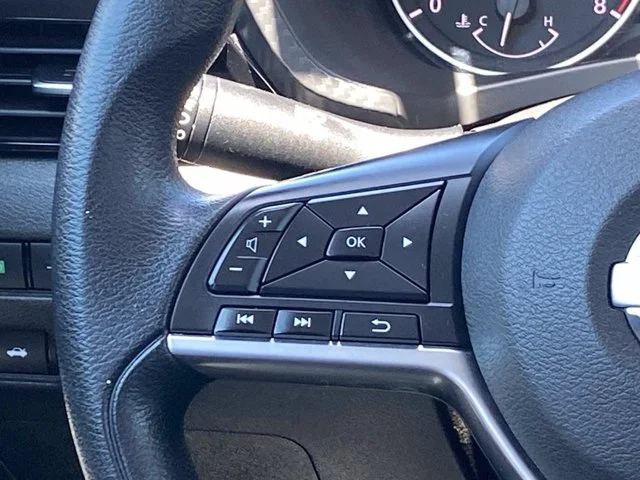 SEMINUEVOS NISSAN Sentra a Estados en autogozo