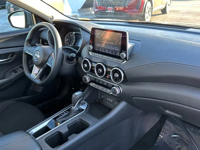 SEMINUEVOS NISSAN Sentra a Estados en autogozo