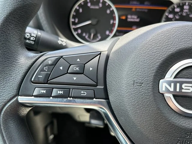 SEMINUEVOS NISSAN Sentra a Estados en autogozo