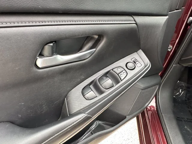 SEMINUEVOS NISSAN Sentra a Estados en autogozo