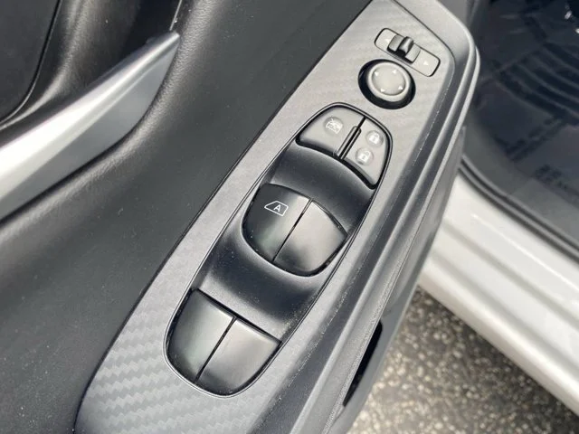 SEMINUEVOS NISSAN Sentra a Estados en autogozo