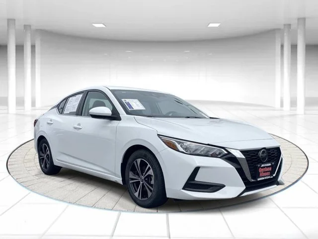 SEMINUEVOS NISSAN Sentra a Estados en autogozo