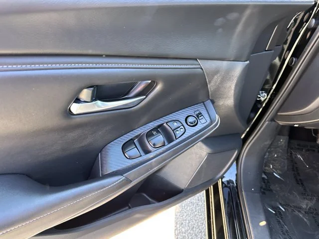 SEMINUEVOS NISSAN Sentra a Estados en autogozo