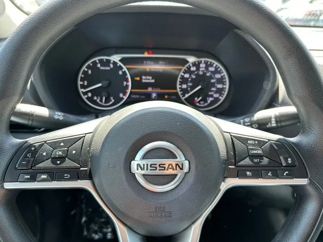 SEMINUEVOS NISSAN Sentra a Estados en autogozo