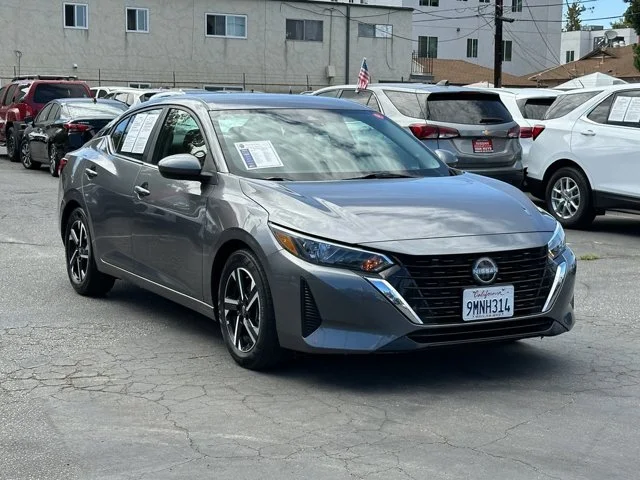 SEMINUEVOS NISSAN Sentra a Estados en autogozo
