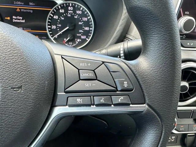 SEMINUEVOS NISSAN Sentra a Estados en autogozo