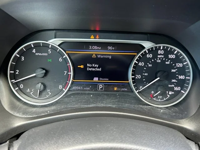 SEMINUEVOS NISSAN Sentra a Estados en autogozo
