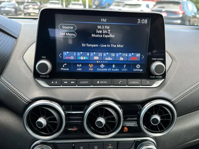 SEMINUEVOS NISSAN Sentra a Estados en autogozo