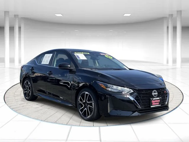 SEMINUEVOS NISSAN Sentra a Estados en autogozo