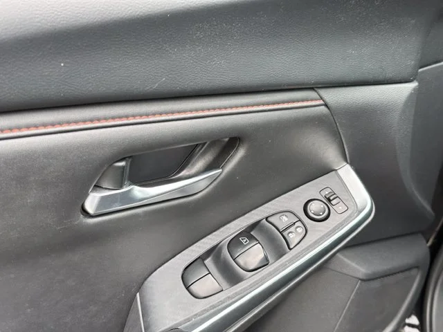 SEMINUEVOS NISSAN Sentra a Estados en autogozo