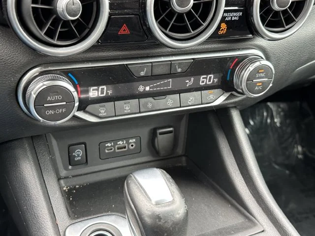 SEMINUEVOS NISSAN Sentra a Estados en autogozo