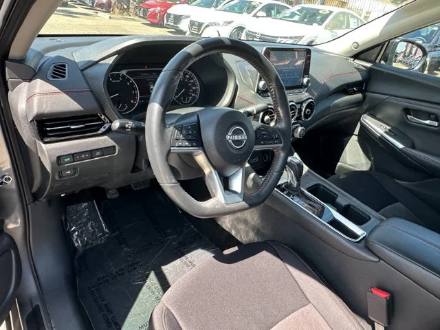 SEMINUEVOS NISSAN Sentra a Estados en autogozo