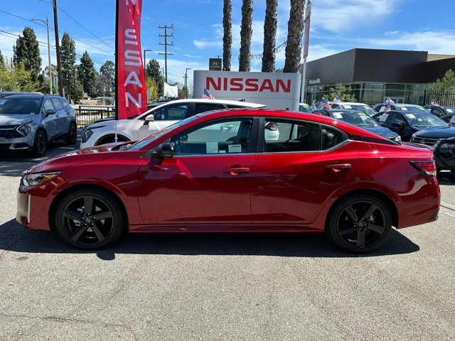 SEMINUEVOS NISSAN Sentra a Estados en autogozo