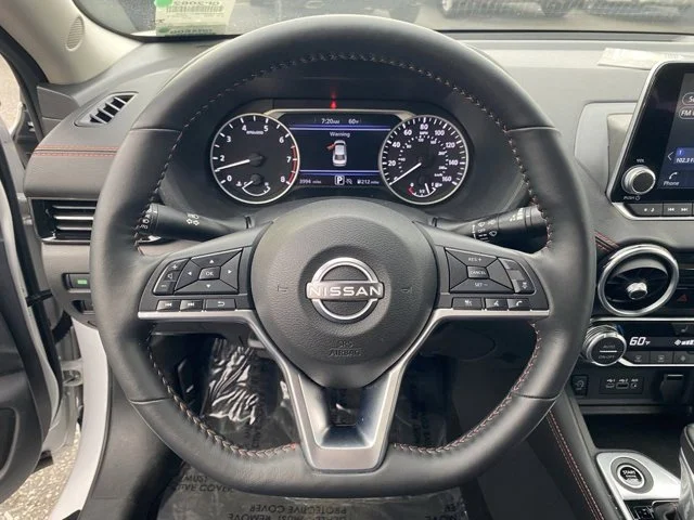 SEMINUEVOS NISSAN Sentra a Estados en autogozo