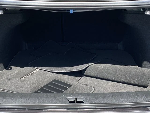SEMINUEVOS NISSAN Sentra a Estados en autogozo