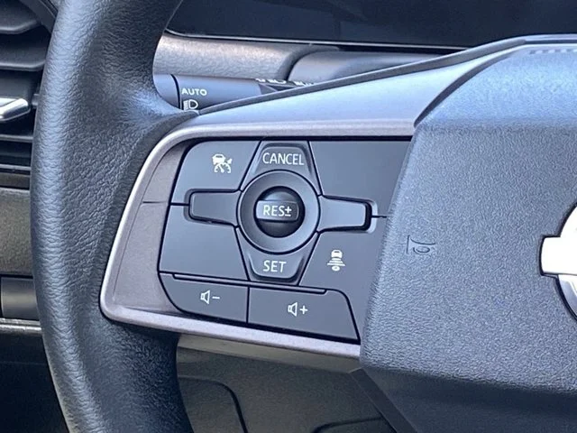 SEMINUEVOS NISSAN Sentra a Estados en autogozo