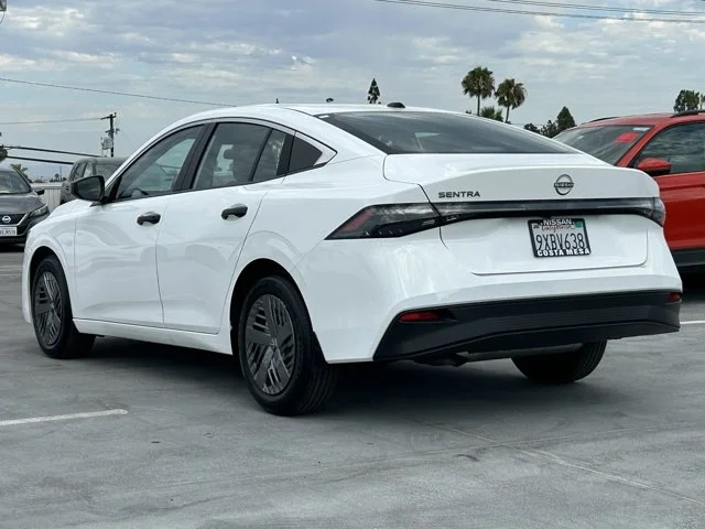 SEMINUEVOS NISSAN Sentra a Estados en autogozo