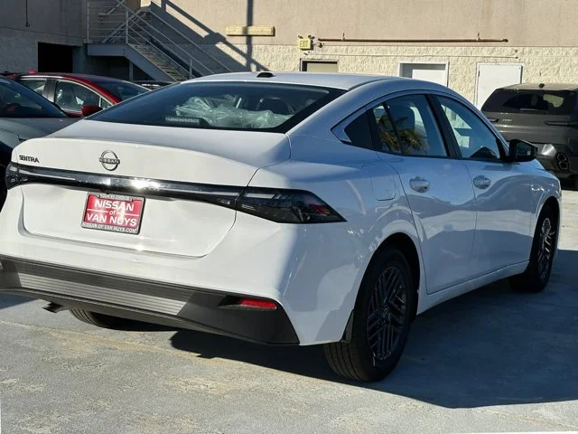 SEMINUEVOS NISSAN Sentra a Estados en autogozo