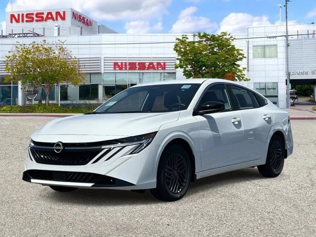 SEMINUEVOS NISSAN Sentra a Estados en autogozo