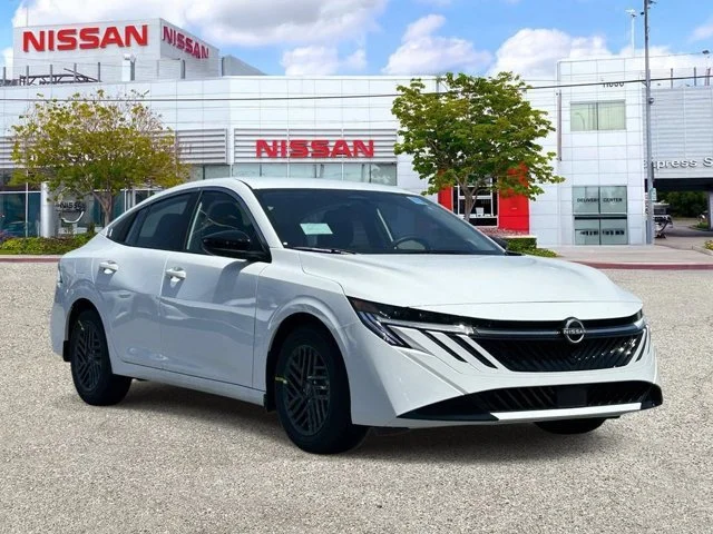 SEMINUEVOS NISSAN Sentra a Estados en autogozo