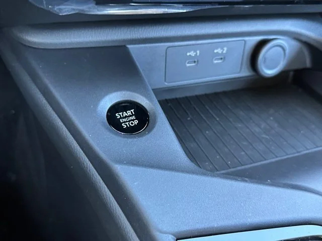 SEMINUEVOS NISSAN Sentra a Estados en autogozo