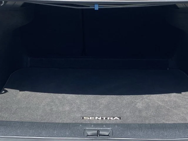 SEMINUEVOS NISSAN Sentra a Estados en autogozo