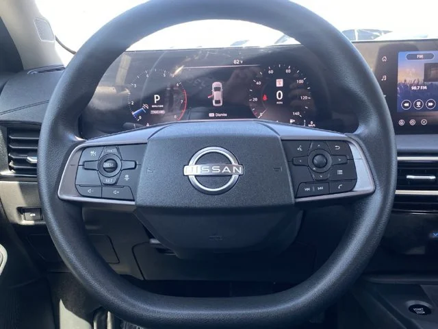 SEMINUEVOS NISSAN Sentra a Estados en autogozo