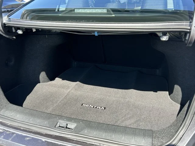 SEMINUEVOS NISSAN Sentra a Estados en autogozo
