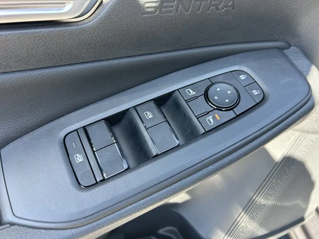 SEMINUEVOS NISSAN Sentra a Estados en autogozo