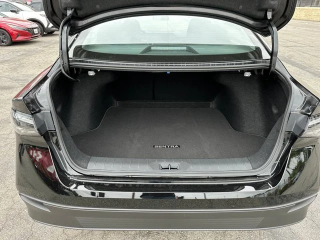 SEMINUEVOS NISSAN Sentra a Estados en autogozo