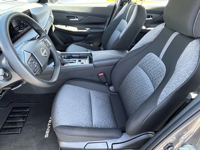 SEMINUEVOS NISSAN Sentra a Estados en autogozo