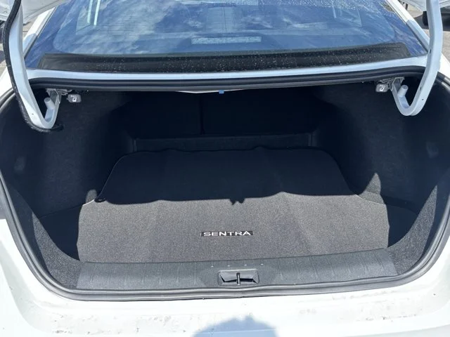 SEMINUEVOS NISSAN Sentra a Estados en autogozo